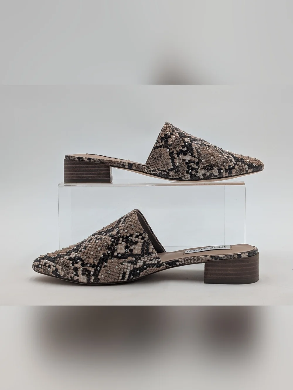 Steve Madden 